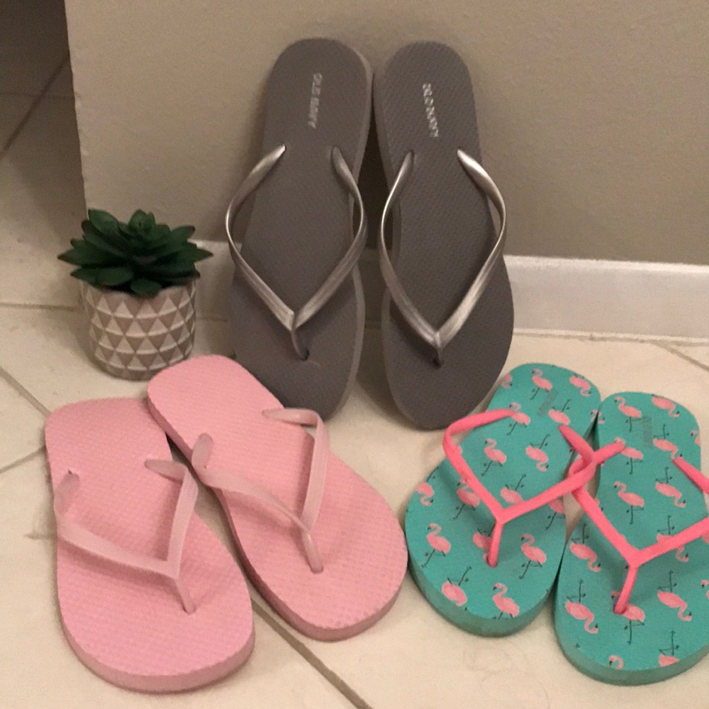3 Pairs Assorted Old Navy Flip Flops